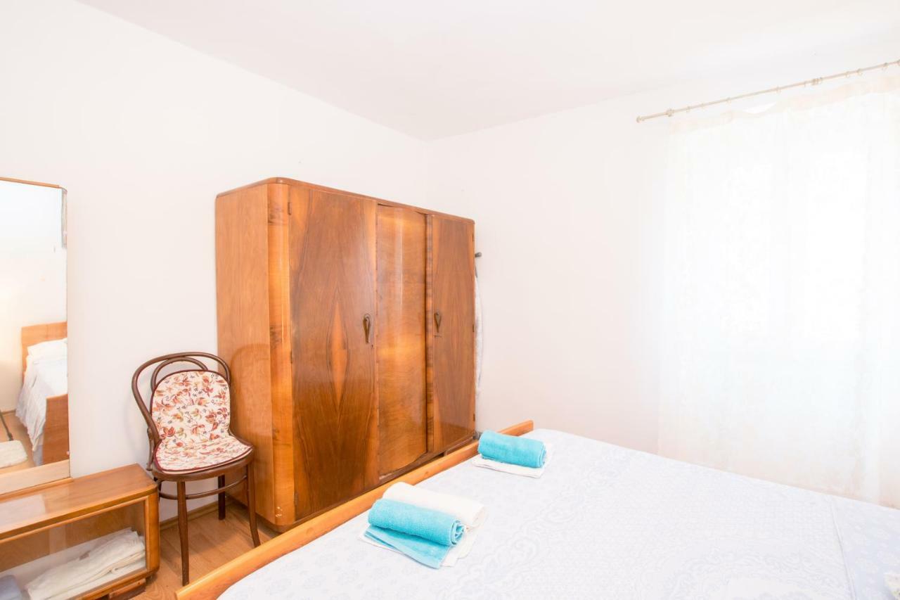 Beautiful Rustical Apt Ana In The Heart Of Rovinj Exterior foto