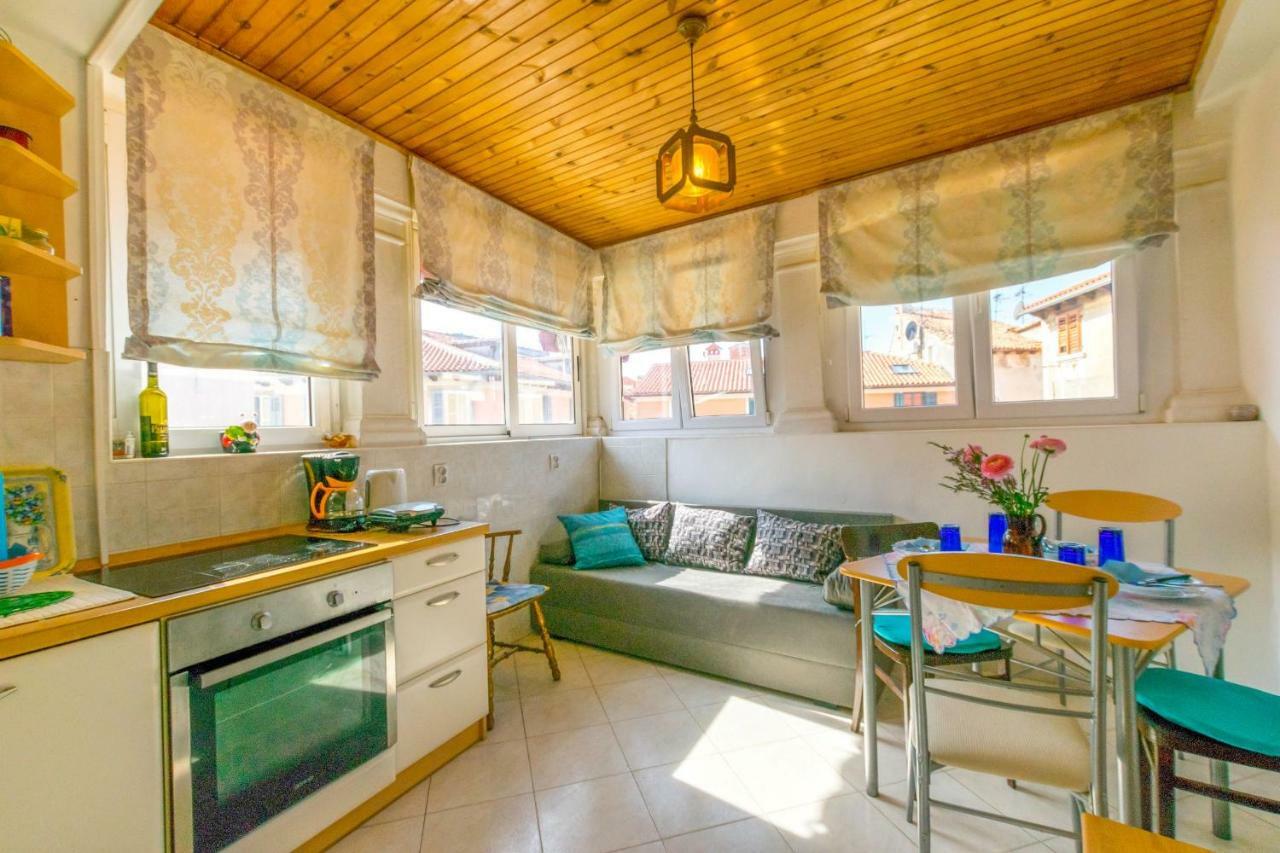 Beautiful Rustical Apt Ana In The Heart Of Rovinj Exterior foto